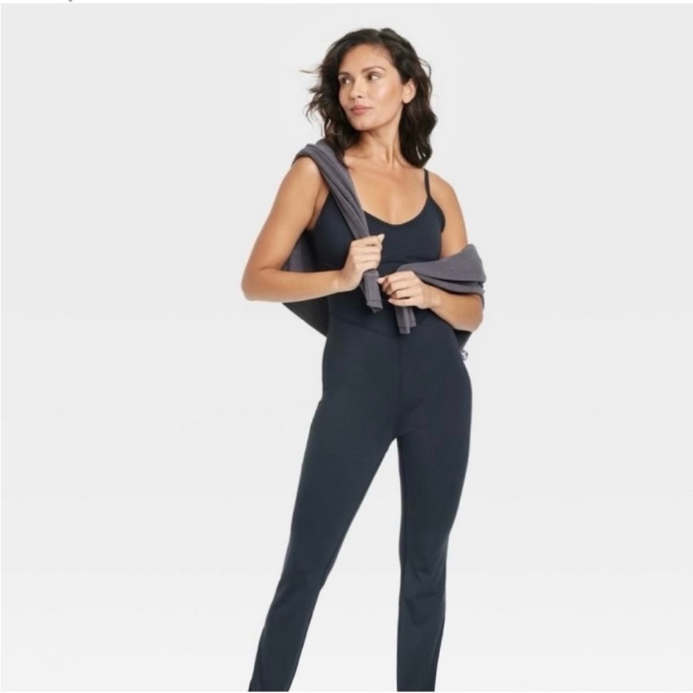 NWT⛱️JoyLab - Black Strappy Active Jumpsuit - M